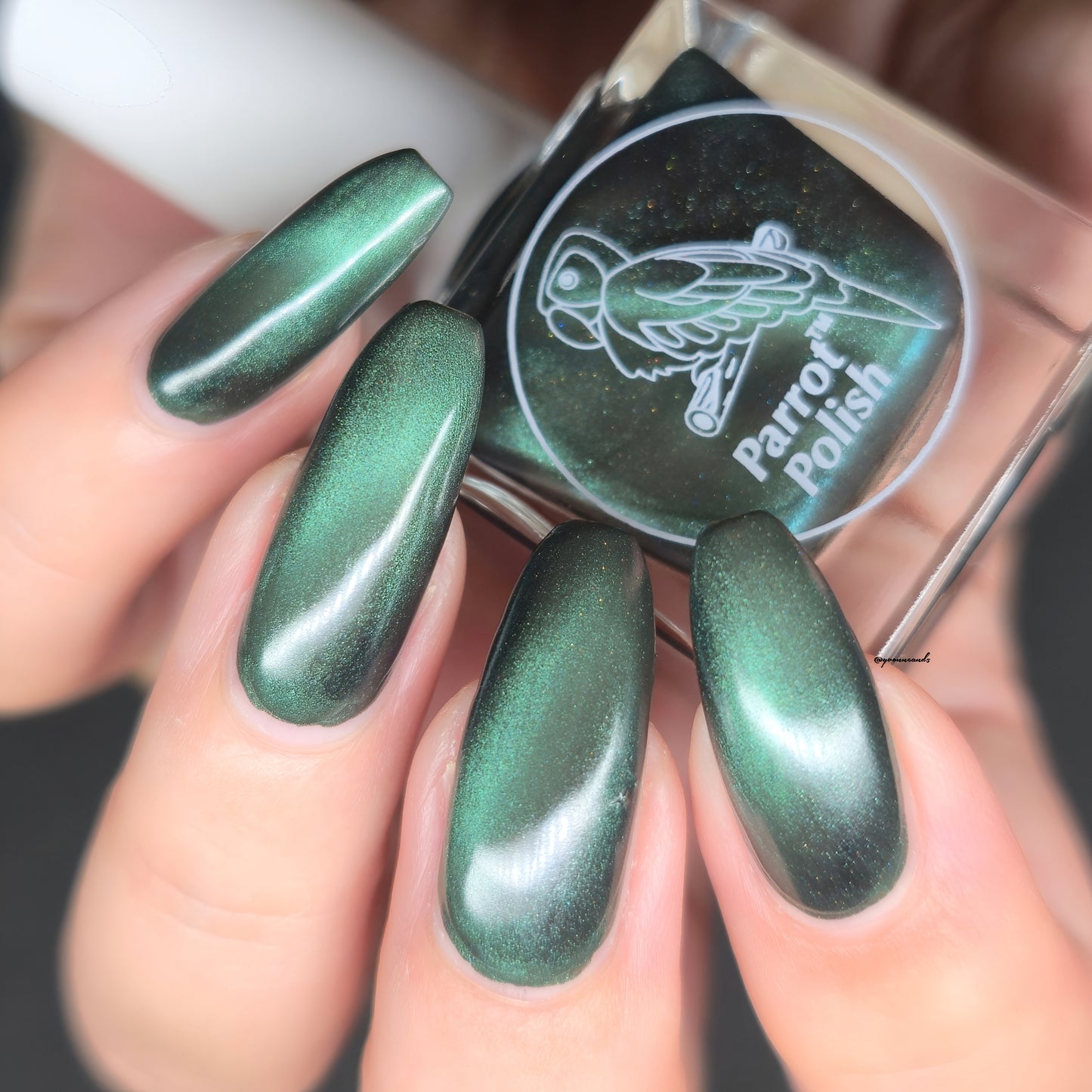 Parrot Polish Memphis Belle Magnetic Nail Polish - Green