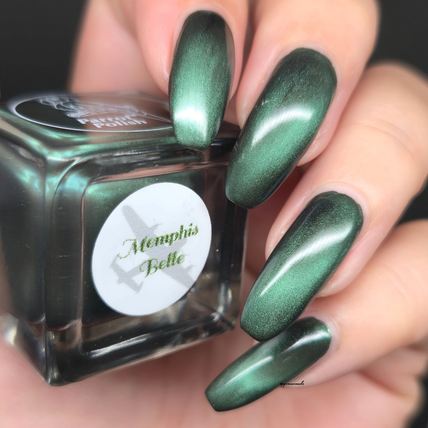 Parrot Polish Memphis Belle Magnetic Nail Polish - Green