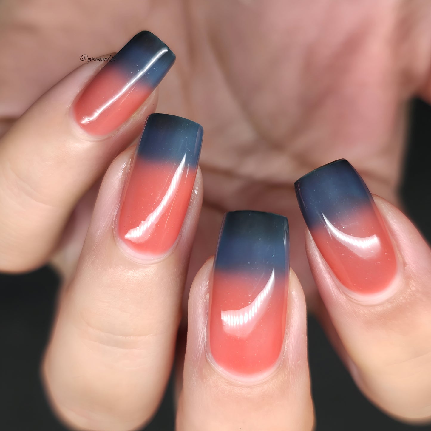 Parrot Polish Galaxy Groove Color Changing Thermal Nail Lacquer   Green/Blue/Orange