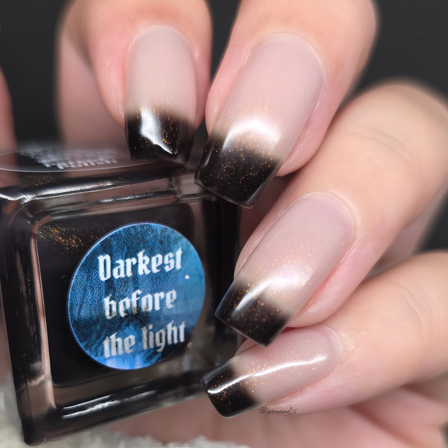 Parrot Polish Darkest Before the Light Color Changing Thermal Nail Lacquer - Black/Grey