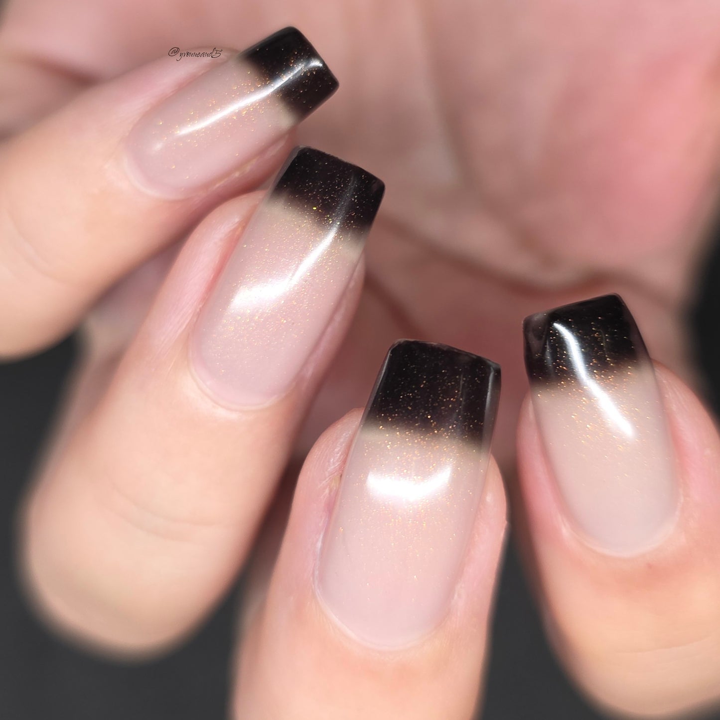Parrot Polish Darkest Before the Light Color Changing Thermal Nail Lacquer - Black/Grey