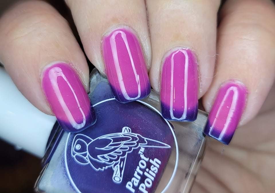 Parrot Polish Blue Jeans & Bubble Gum Color Changing Thermal Nail Lacquer - Blue/Pink