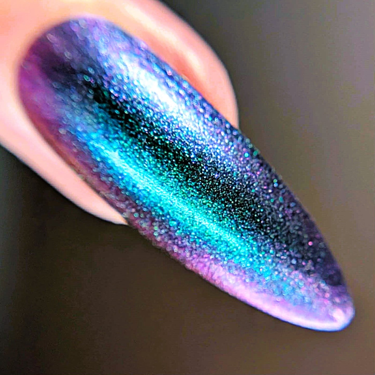 Parrot Polish Scarlett Ultrachrome Nail Lacquer Purple Green, 0.5 Fl Oz