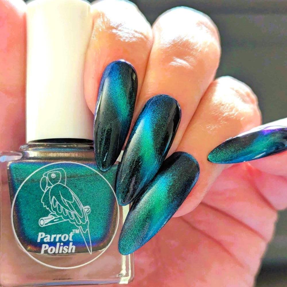 Parrot Polish "Tabby Cat" Multichrome Magnetic Nail Polish Green/Purple/Blue