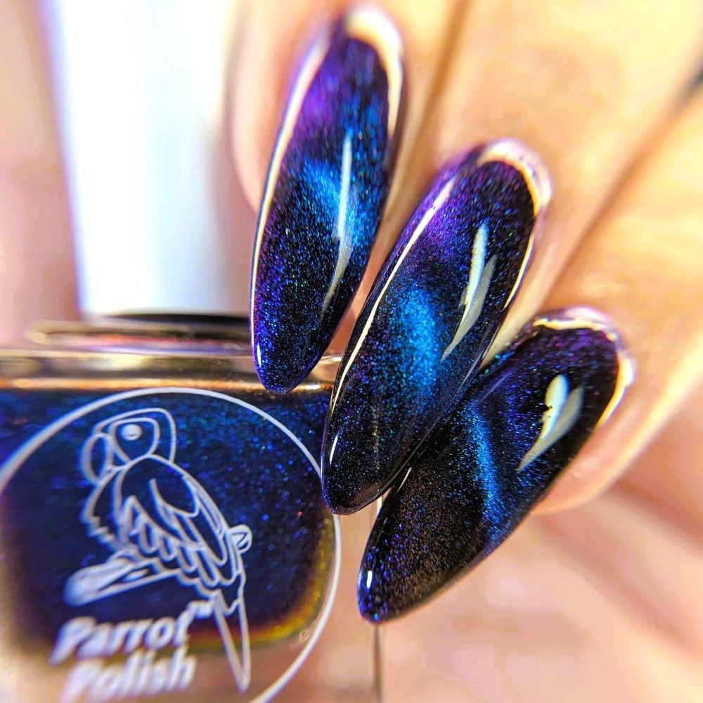 Parrot Polish "Siamese Cat" Multichrome Magnetic Nail Polish Blue/Purple