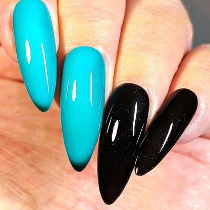 Parrot Polish St.Lucia Thermal Nail Lacquer.  Black/Turquoise