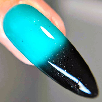 Parrot Polish St.Lucia Thermal Nail Lacquer.  Black/Turquoise