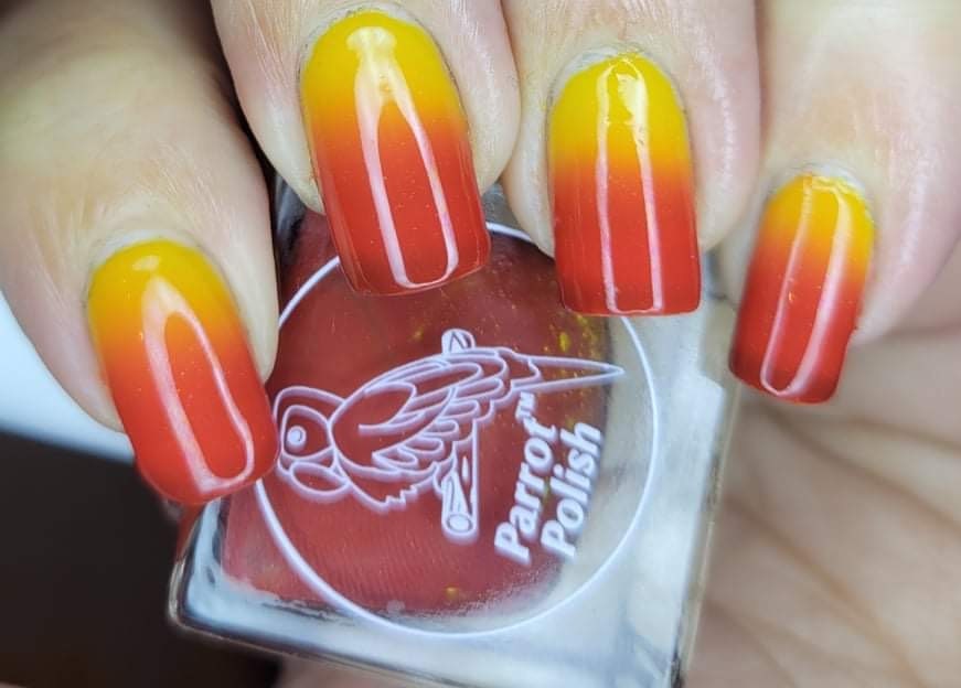 Parrot Polish Fall Feelings Thermal Nail Polish - Burgundy/Red/Yellow