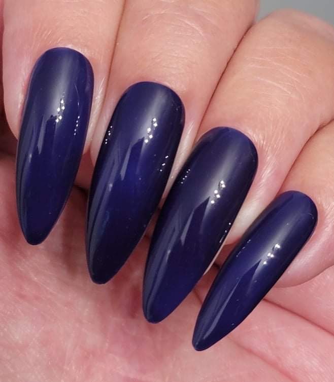 Parrot Polish Love in the Fields Thermal Nail Polish - Blue/Red